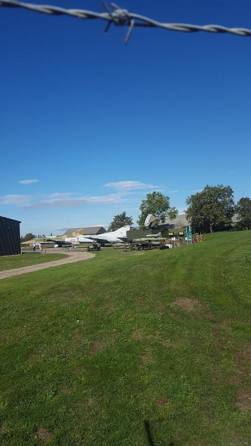 The White Dove Bed And Breakfast With Glamping Newark Showground Newark-on-Trent (Nottinghamshire) Exterior foto